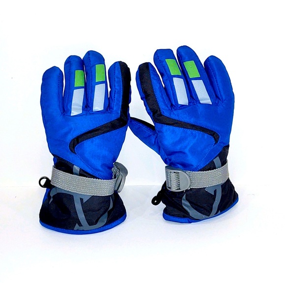 Accessories Boys Ski Gloves Xs Poshmark